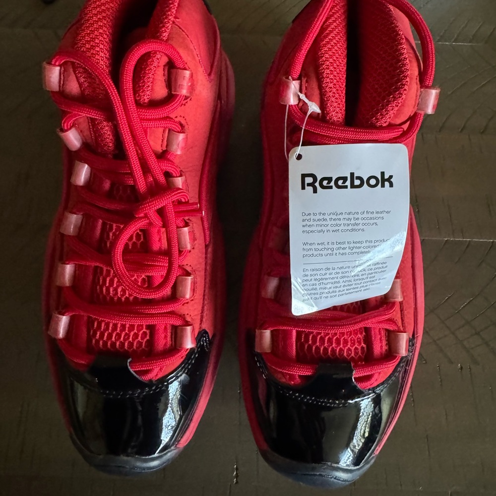 Reebok Kids Red Sneakers Size 5.5 Y Women’s 7. New No Box.